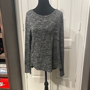 Old Navy Black and Gray Relaxed Sweater (A)